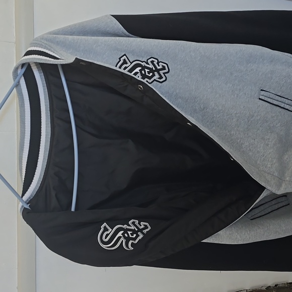 Jacket - Picture 2 of 2